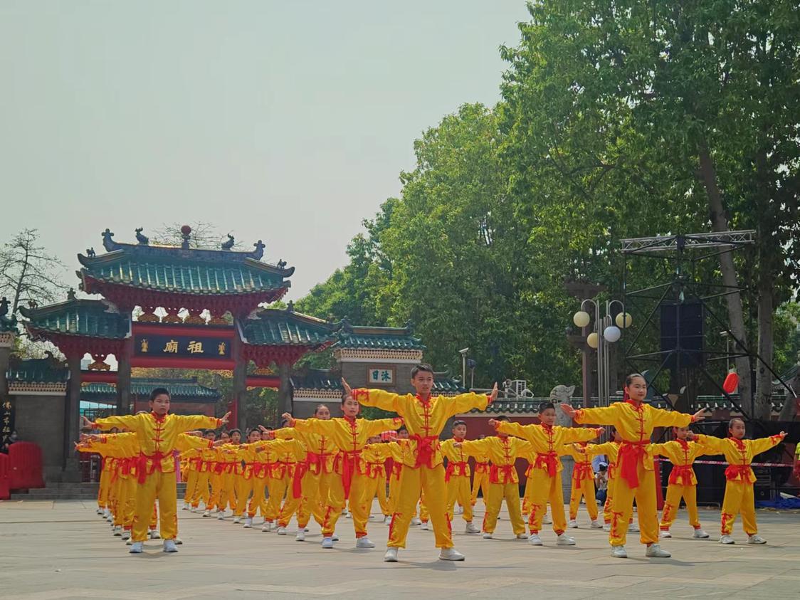 “五一”国内游、出境游预定双双火热，你的“假日模式”怎么开启？