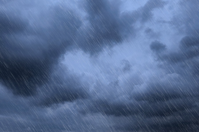 强对流+暴雨双预警齐发 注意防范雷暴大风和龙卷