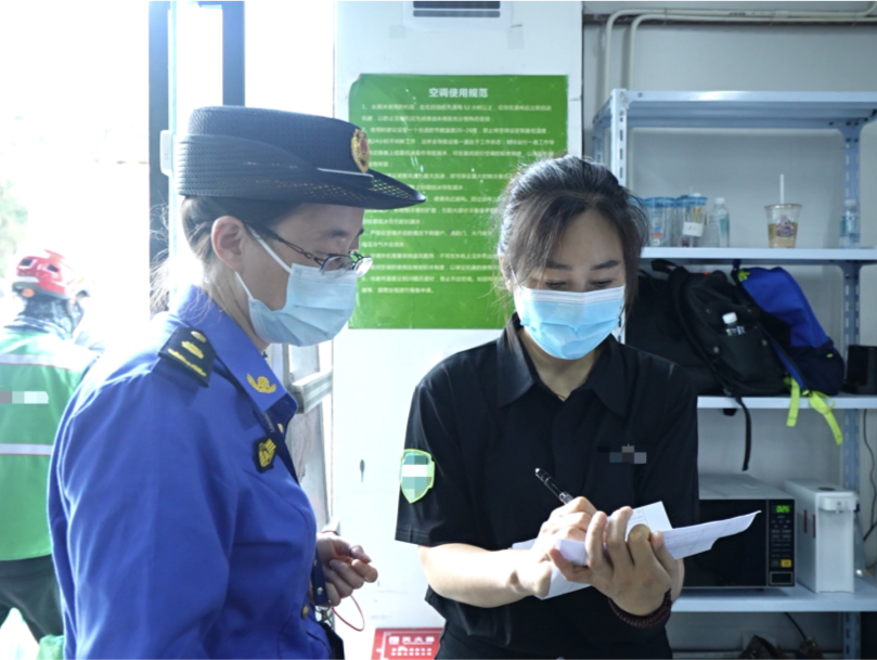 “随信综合查”助力服务业高质量发展，深圳市跨部门联合检查福田首发