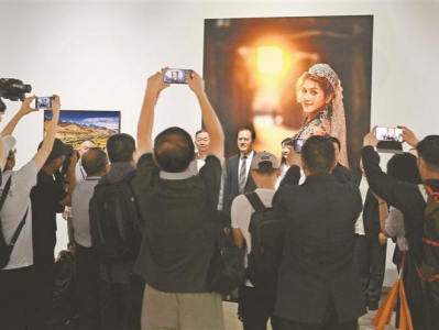“人文·都市·科技”的奇光异彩 第七届深圳国际摄影大展开幕，展览时间4月26日至5月9日