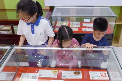 “邮你有我，见字如面”！中国邮票设计名家首日实寄封作品展在福田南园举办
