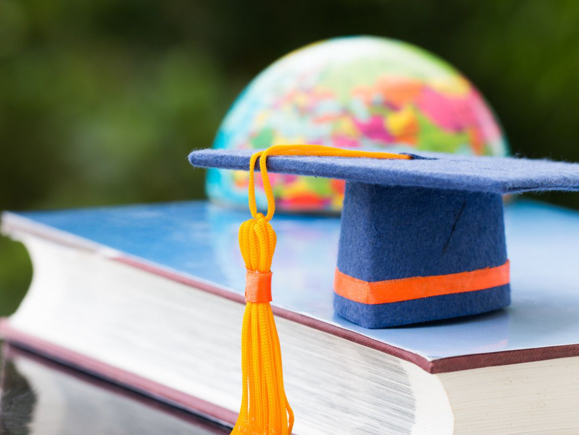 学位法通过，2025年1月1日起施行