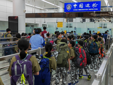 快速通关，文锦渡边检站全力护航香港学童跨境游学之路