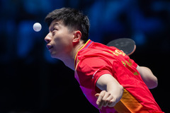 （体育）（6）乒乓球——澳门世界杯：马龙晋级八强