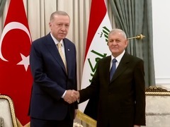 土耳其总统访问伊拉克推动两国多领域合作