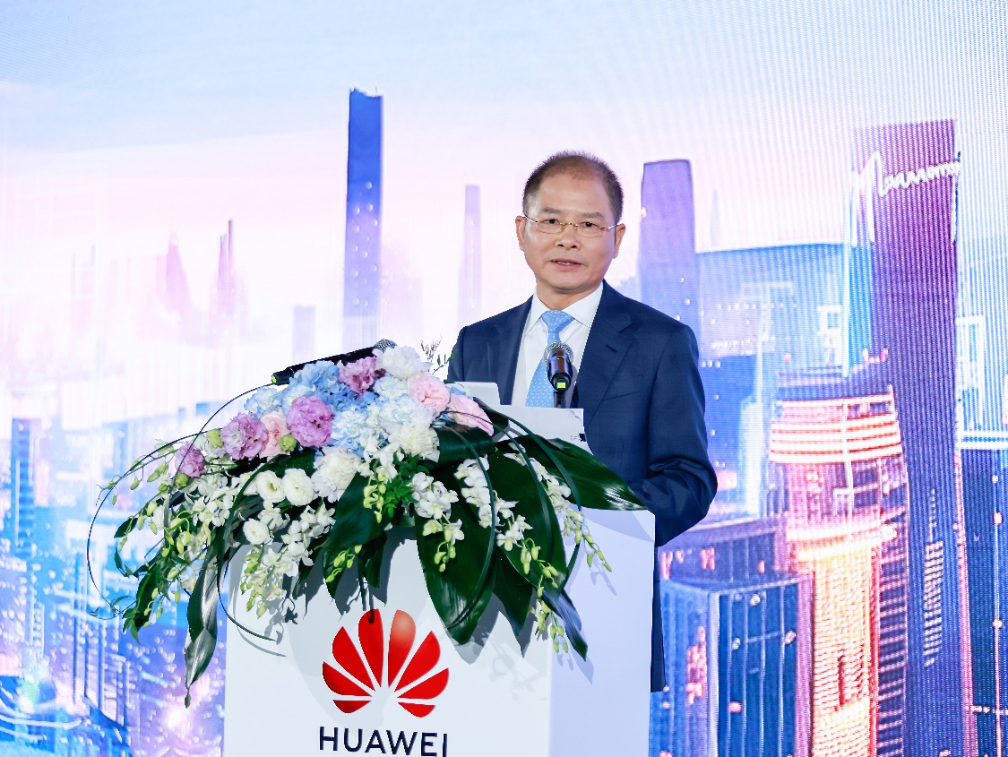 全面智能化！华为宣布2024年关键战略