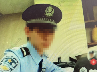 网购警服网络平台“耍帅”，龙岗一男子被拘！