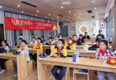 社区公益阅读计划两周年：撑起小天地，书香满金陵 在南京建成13家社区育才图书室  