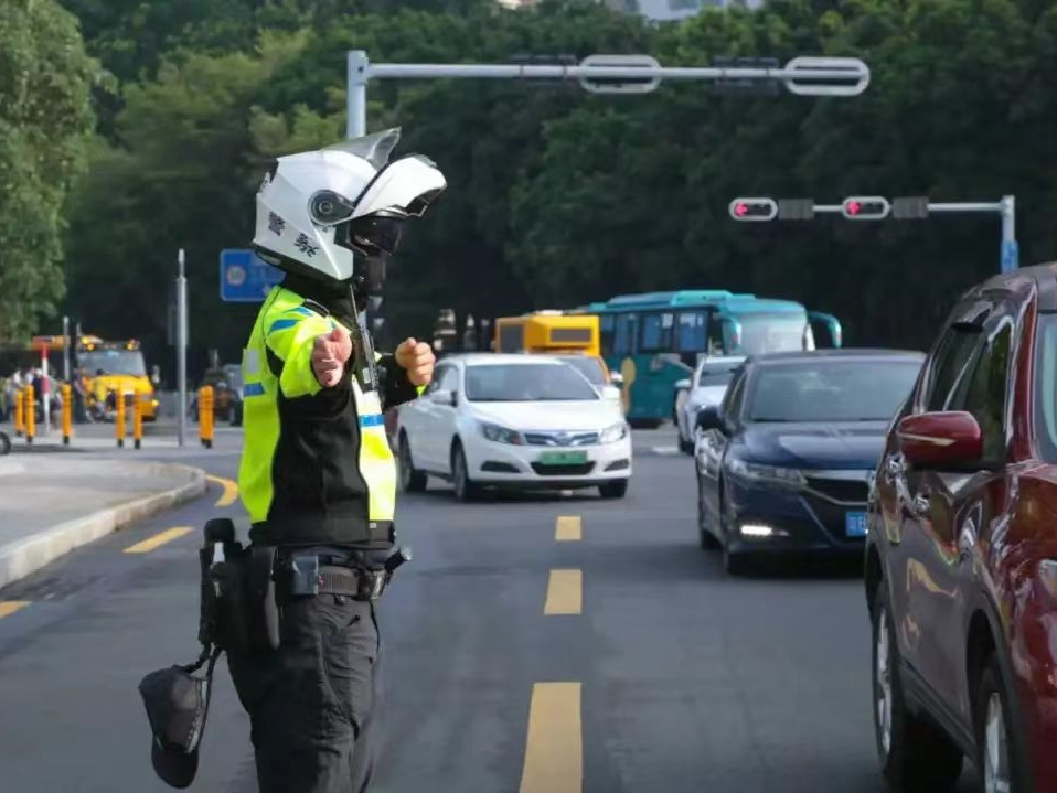 清明假期中短途出行热！交警提示：往返程高峰分别在这些时间段→