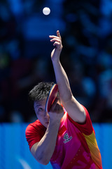 （体育）（3）乒乓球——澳门世界杯：马龙晋级八强