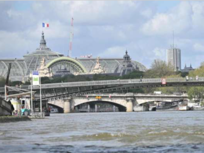 马克龙：巴黎奥运开幕式或放弃在塞纳河上举办