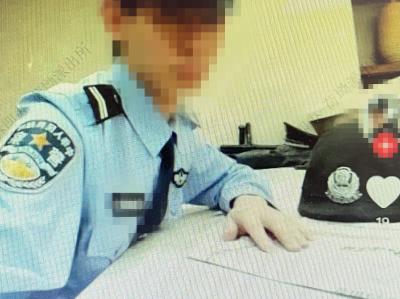 保安员网购“警服”在短视频平台耍帅吸粉，深圳警方：拘留