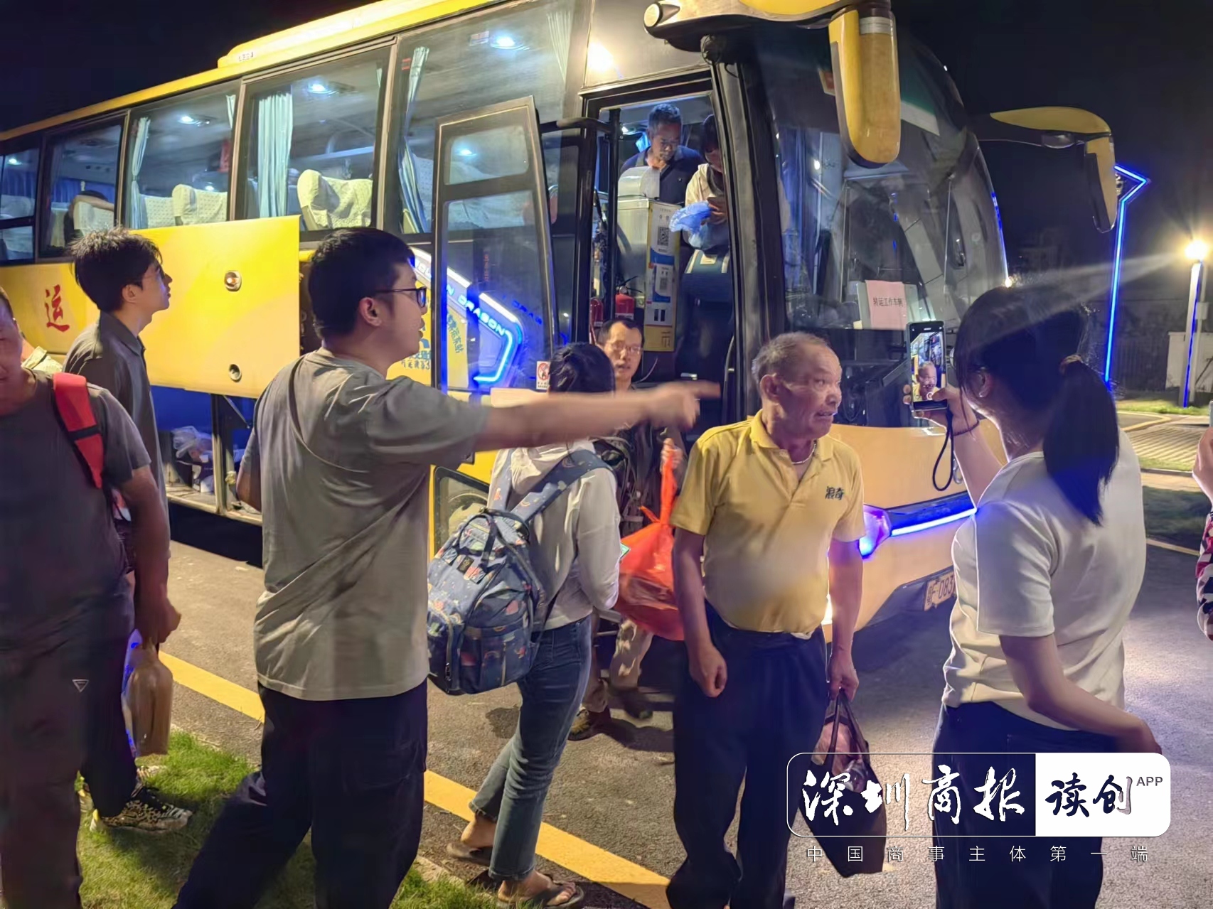 与暴风雨赛跑！韶关粤运安全转运江湾镇800名群众