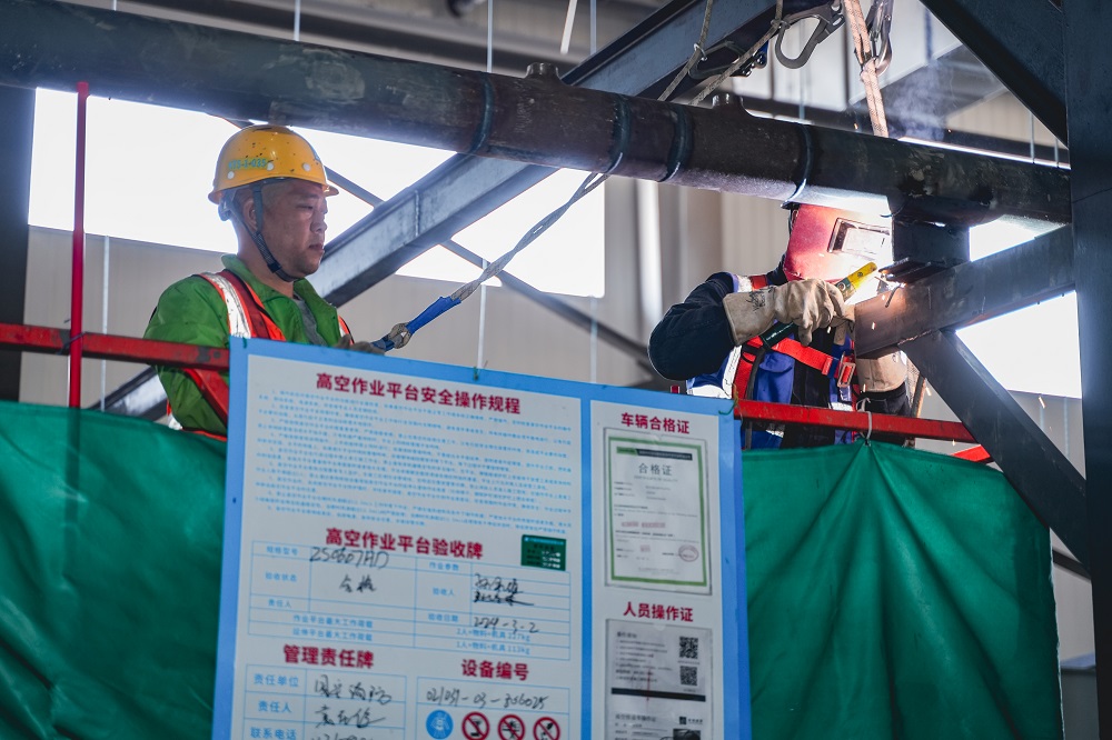 “黄金周”变“攻坚周”！广州一动力电池生产基地建设不停工