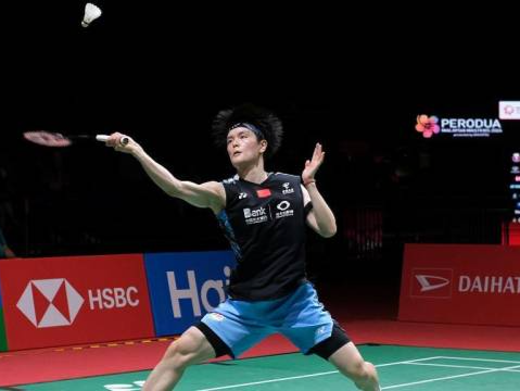 马来西亚羽毛球大师赛，王祉怡逆转夺女单冠军