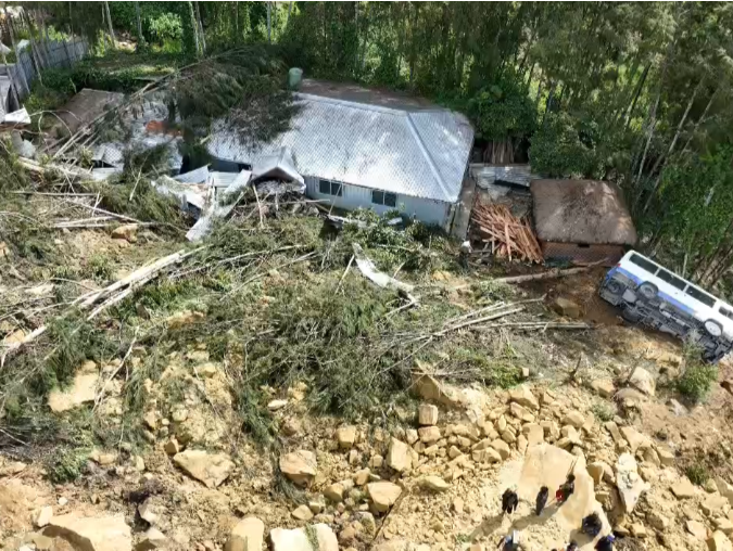 巴布亚新几内亚发生大规模山体滑坡，死亡人数已超670人