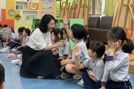 著名作家伍美珍称赞中山阅读氛围：在这里生活很幸福