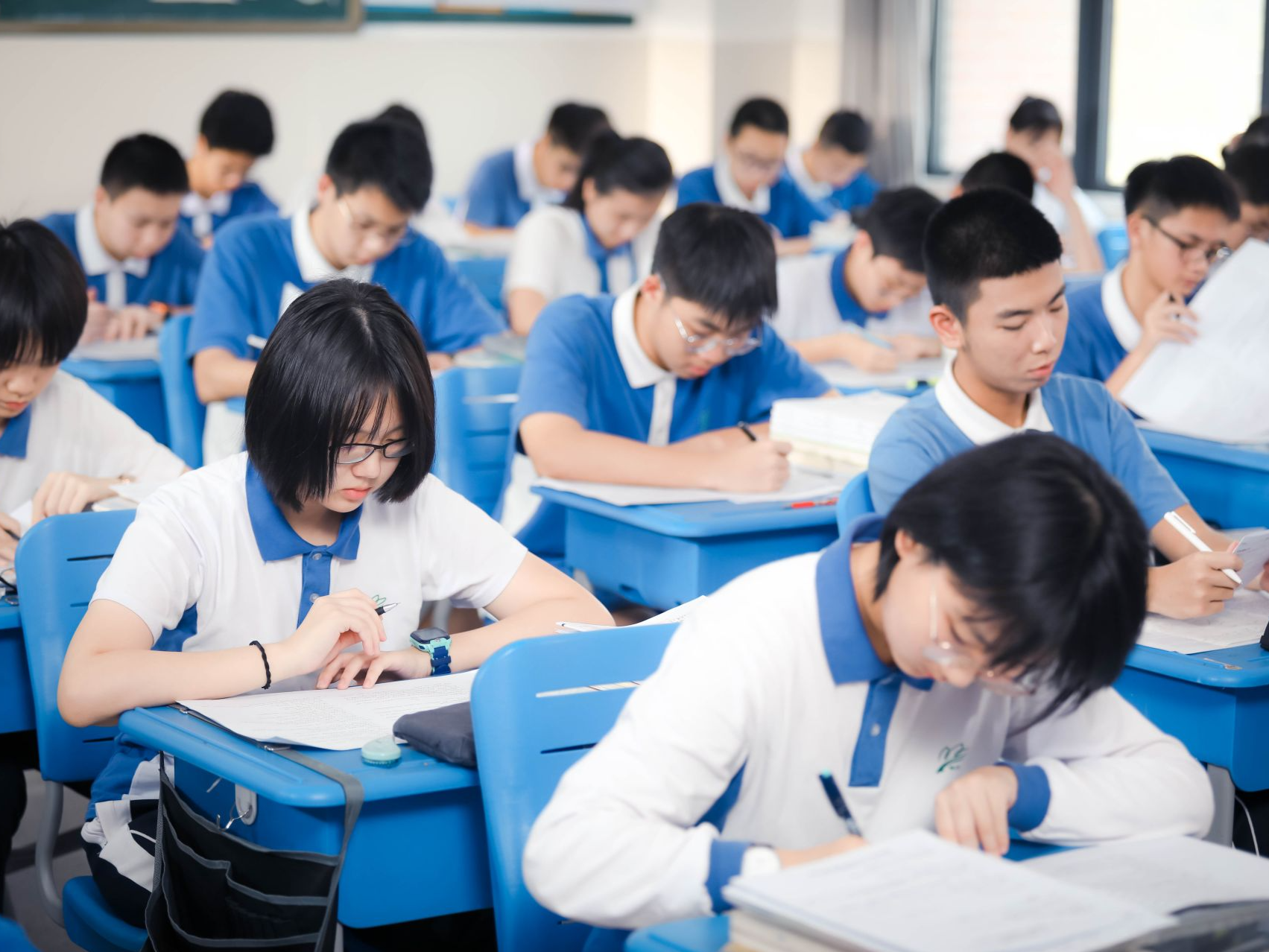 今秋9月南外高中将启动首届粤港DSE共生课程班