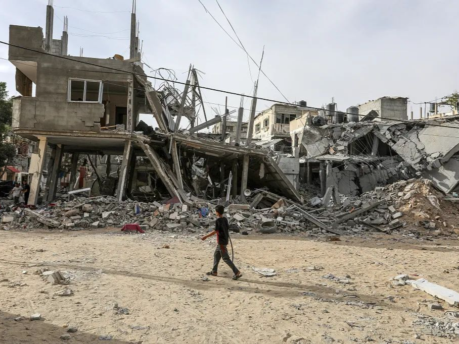 以军轰炸加沙地带多地至少13人死亡 