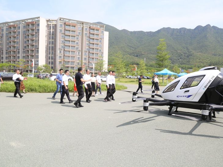 瞄准载人eVTOL赛道！深圳大鹏新区首飞测试圆满完成