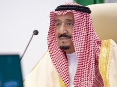 沙特国王肺部感染　王储推迟出访