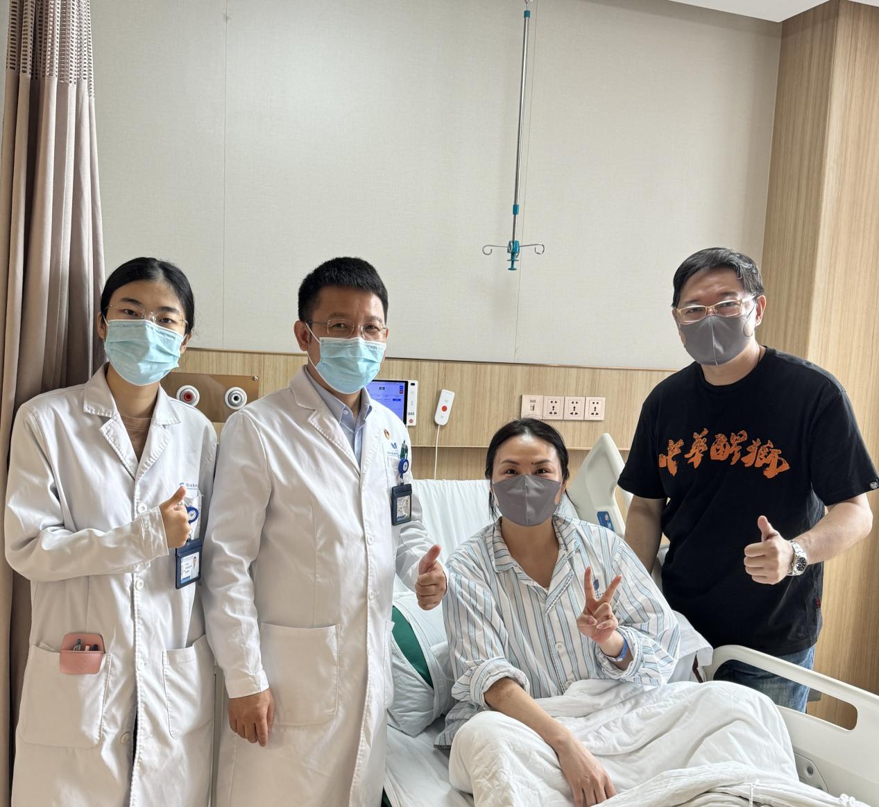 香港市民来深看病点赞前海蛇口自贸区医院：平靓正