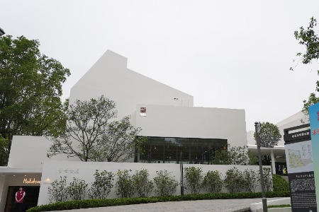中山市华侨公园“香山书房”试运营，窦文涛到场分享好书
