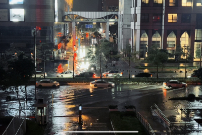 强降雨直击｜顺德区乐从镇多路段积水 过往车辆请绕行