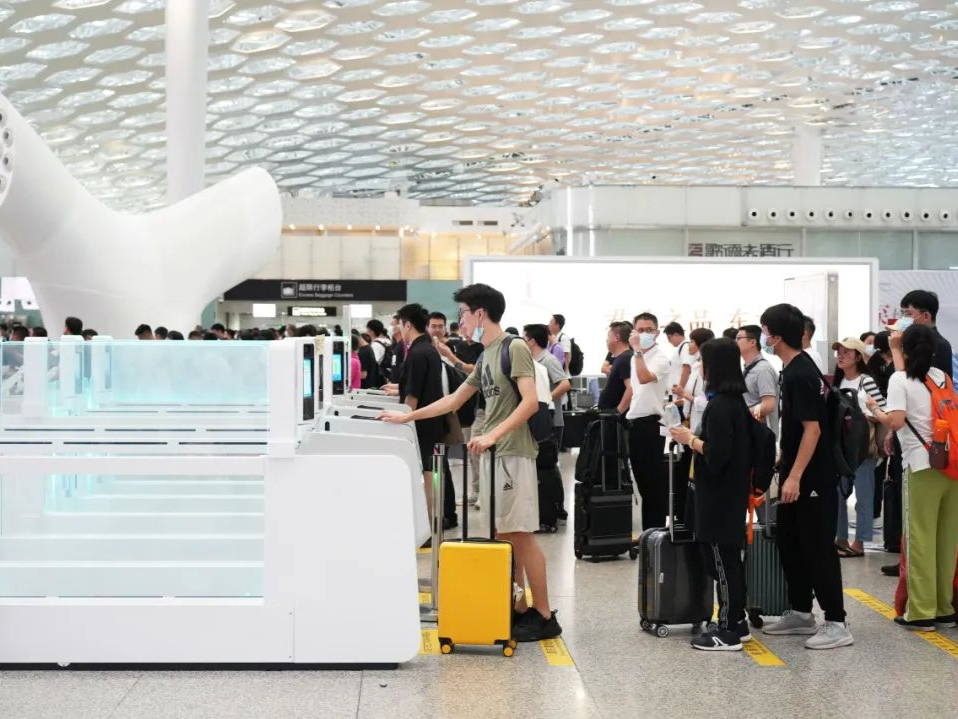 保障旅客出行，强化运营安全！深圳机场全面加强“五一”假期返程高峰保障