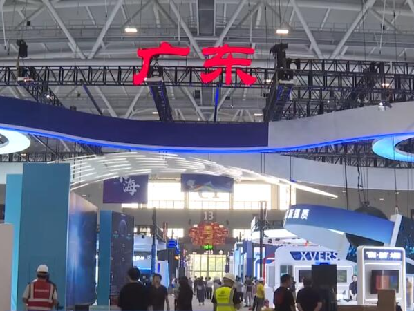 参展机构增加2419家！几组数据看深圳文博会蓬勃生机 