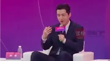 胡歌揭秘：从宝总到县委书记，如何一秒切换？