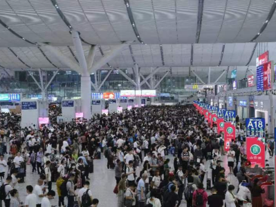 返程高峰来了！今日深圳铁路到达旅客预计超40万人次，加开列车125列