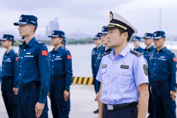  “伏季休渔啦！”深圳海警局联合职能部门开展专项执法行动