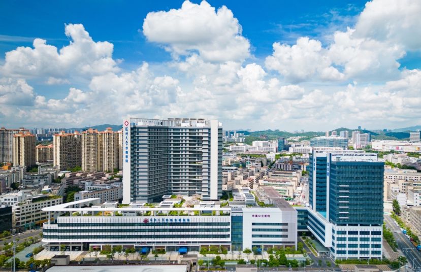 深大附属华南医院患者满意度名列前茅，2024年第一季度市级综合医院排名第一