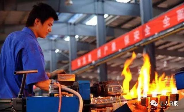 打破“天花板”，搭建“立交桥”！广东出台全国首部技能人才地方性法规