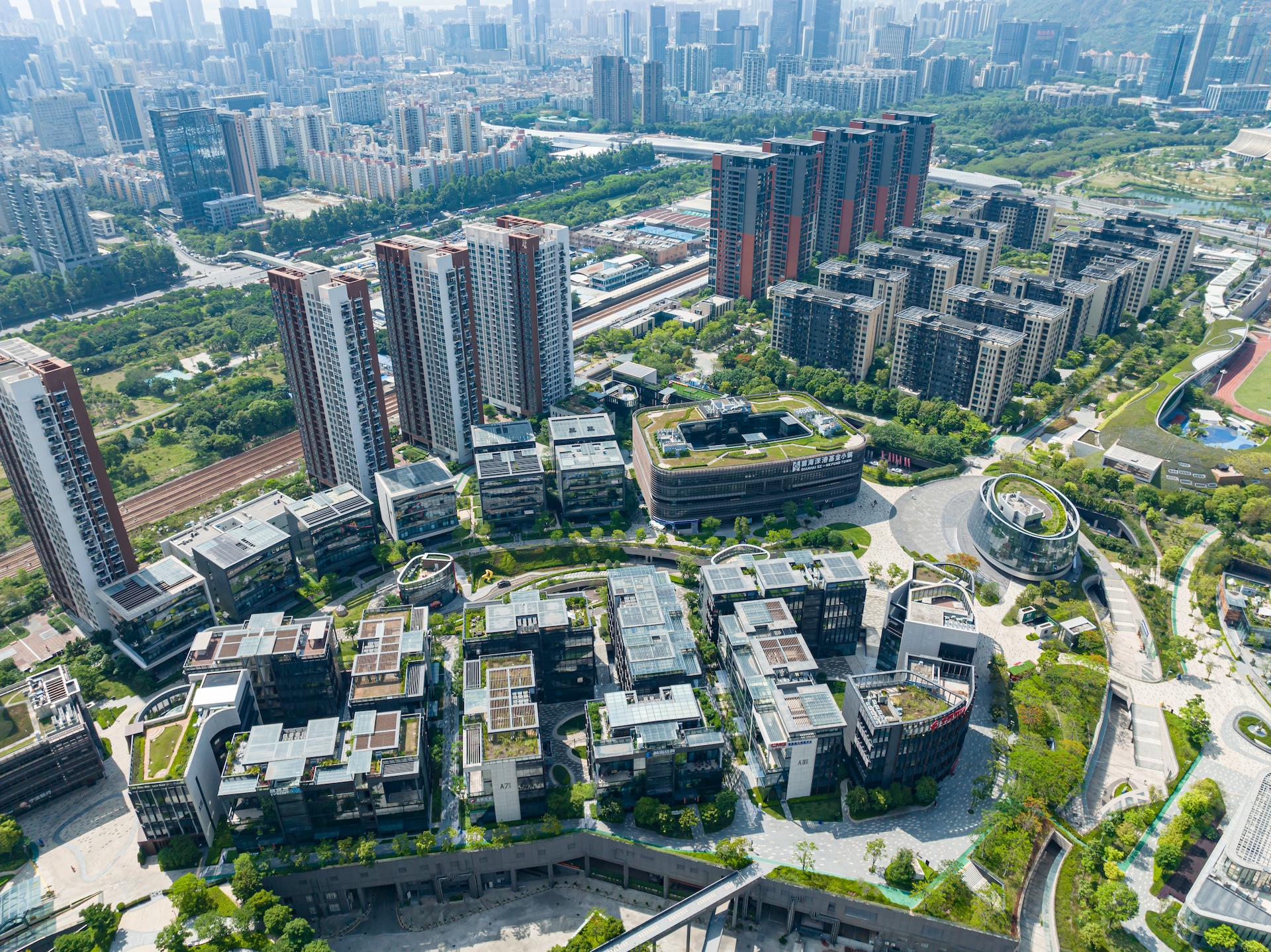 构建服务业高质量发展高地，前海如何加速“狂飙”？