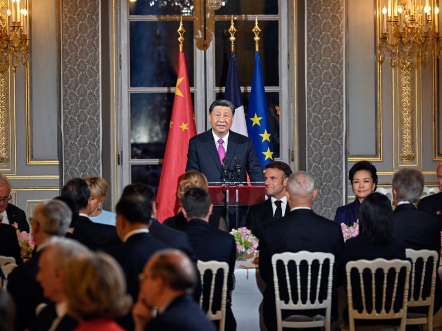 习近平出席马克龙举行的欢迎宴会