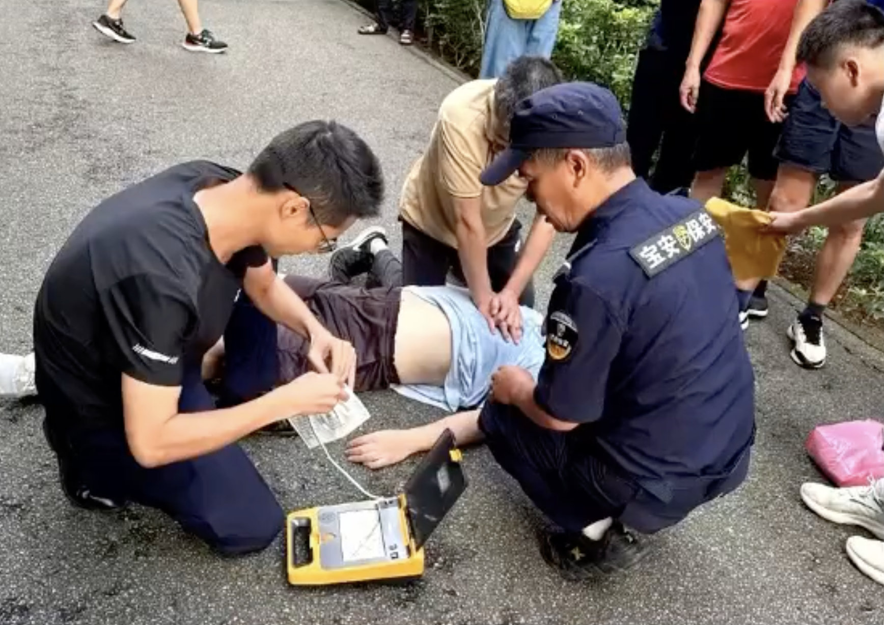 詹老师好样的！急救培训练真功，危急时刻显身手