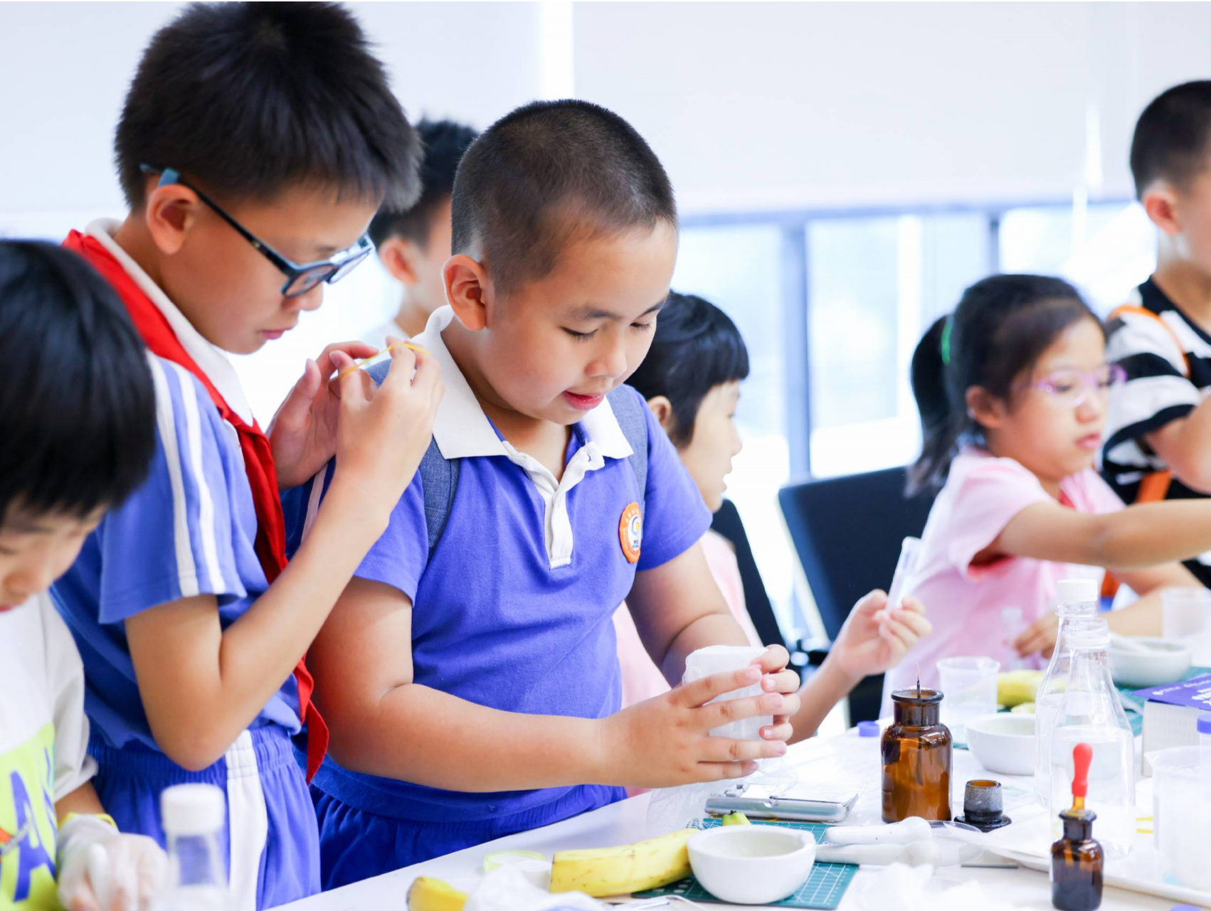 来诺奖实验室“寻宝”！中国科学院“公众科学日”20周年活动在深举办