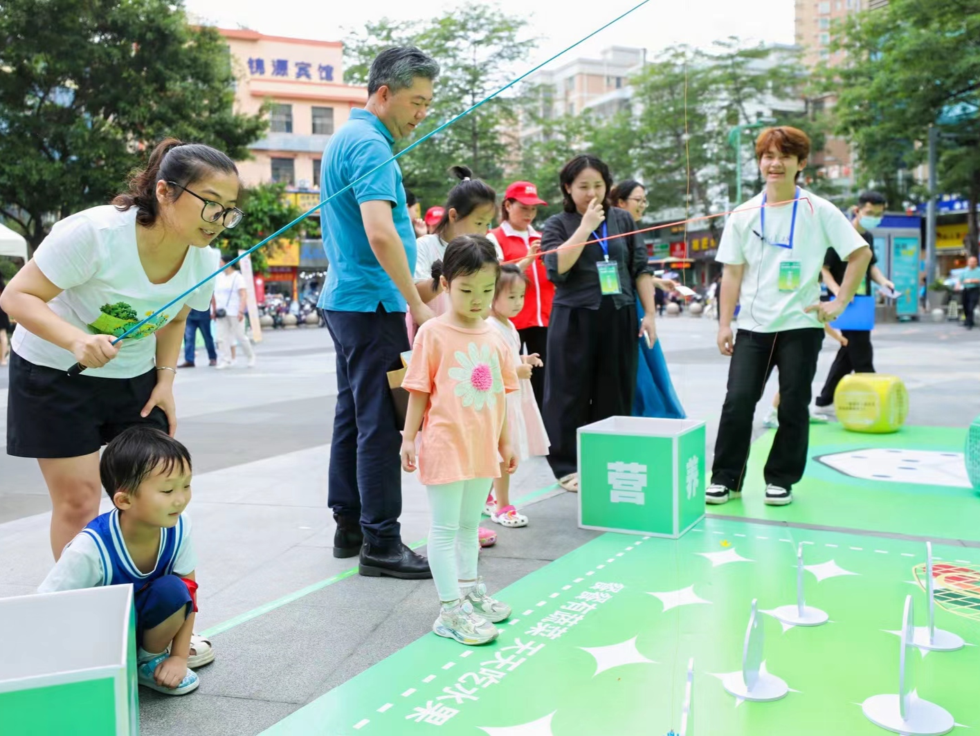 深圳市全民营养周启动啦！超千场普及营养知识活动送到居民身边