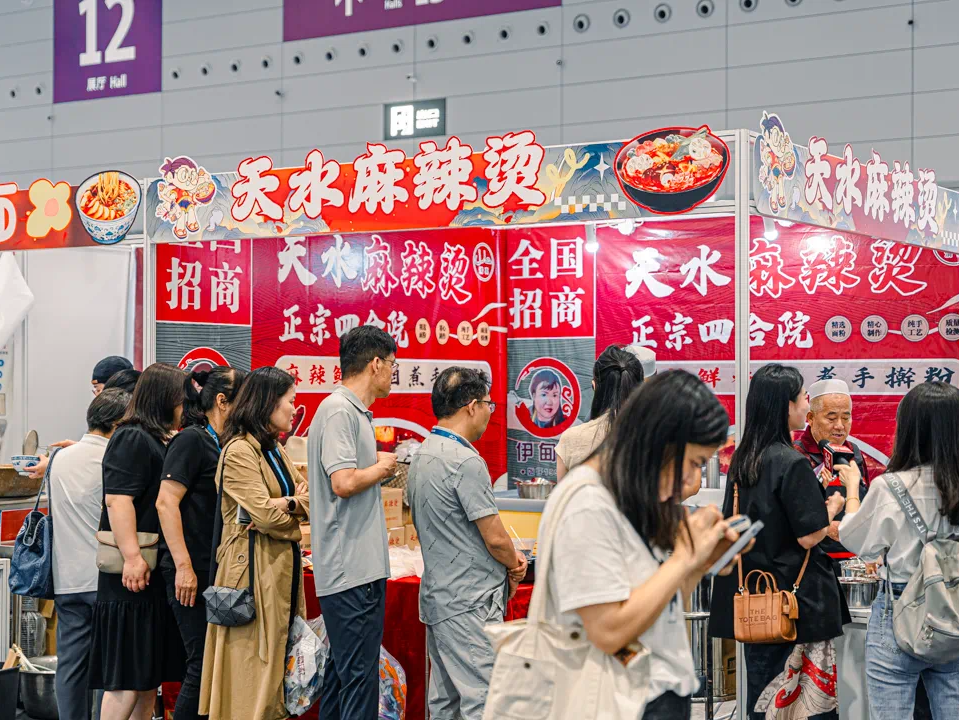 咖啡奶茶螺蛳粉，吃货们把这些“深圳美食”送上全国第一