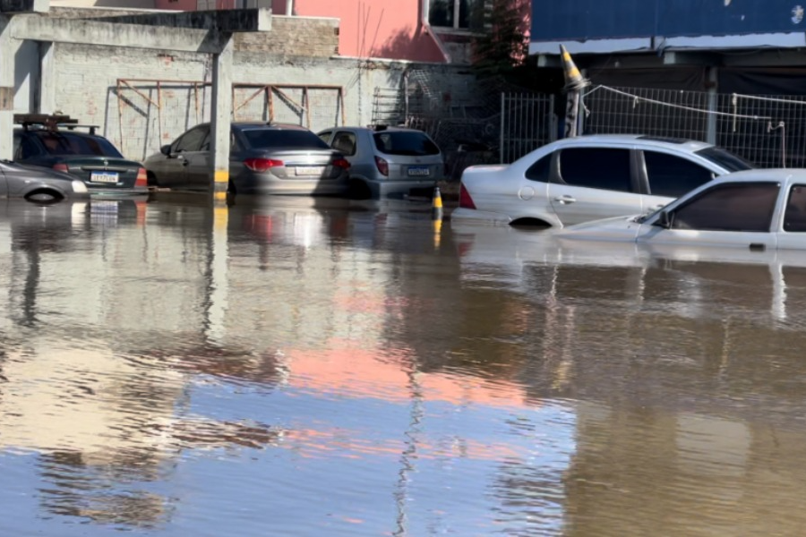 巴西南里奥格兰德州暴雨已致148人死亡