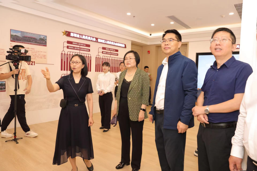 “立法直通车”开到家门口③｜深圳市人大代表律师行业联系点首次活动在福田人大代表之家举行，为电动自行车管理新规贡献专业智慧