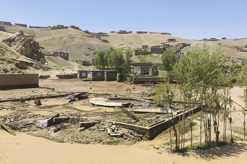 阿富汗多地遭洪水侵袭 已致近70人死亡