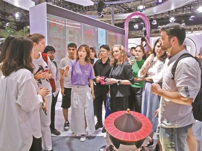 老外都惊呆了！国际观礼团文博会品鉴文化大餐