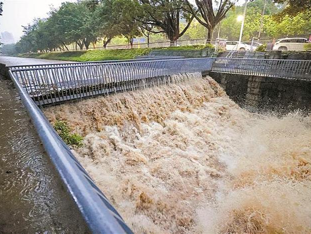 暴雨雷电大风地质预警昨日齐”在线”
