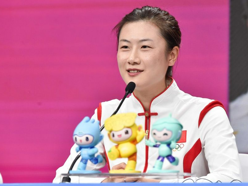 国乒“大满贯”得主丁宁，解锁新身份！