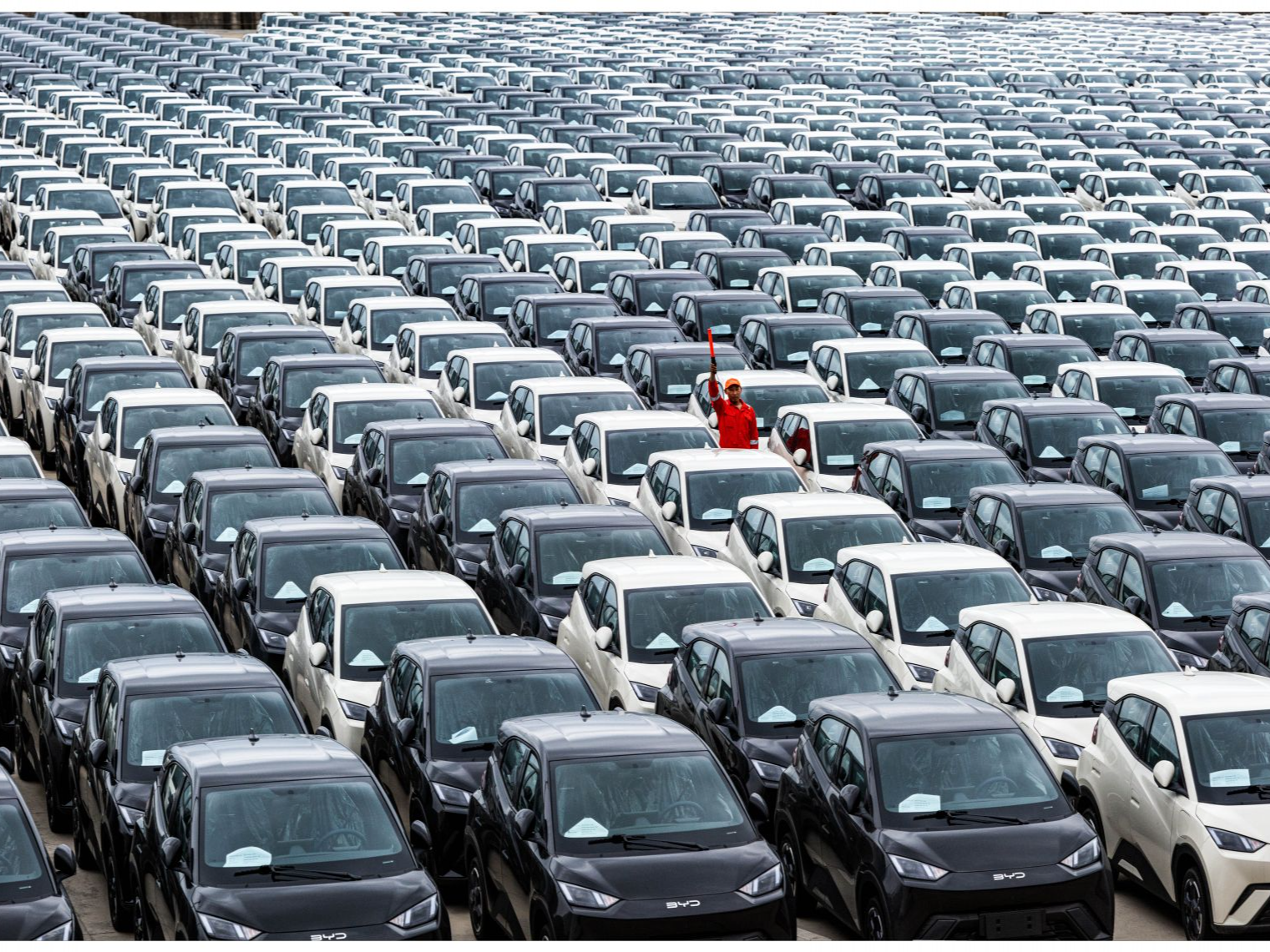 比亚迪、创维汽车、中集车辆等车企纷纷布局海外！  “深圳车”加速驶向世界市场