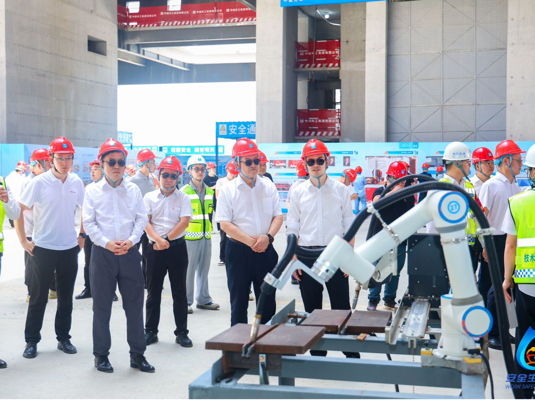 全省住建领域“安全生产月”活动推进会在前海博物馆项目举行