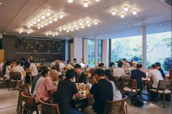 以茶会友，鼎承老茶品鉴会在宝安茶阅世界举办